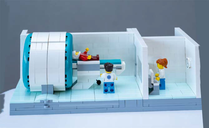 closeup Lego MRI